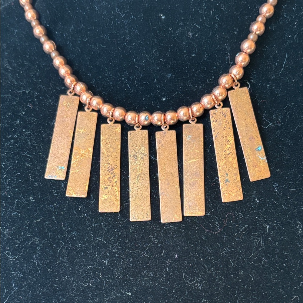 Elegant Copper Necklace - Picture 4 of 4